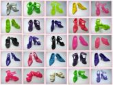 25 pares de sapatinhos e sandálias para a Barbie - L6