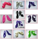 11 pares de sapatinhos e sandálias para a Barbie - L12